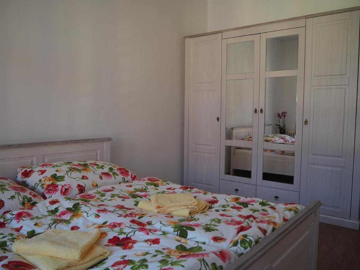 Apartmany Nejdek Eksteriør bilde